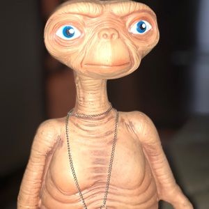 Meet your Posher, Kendall